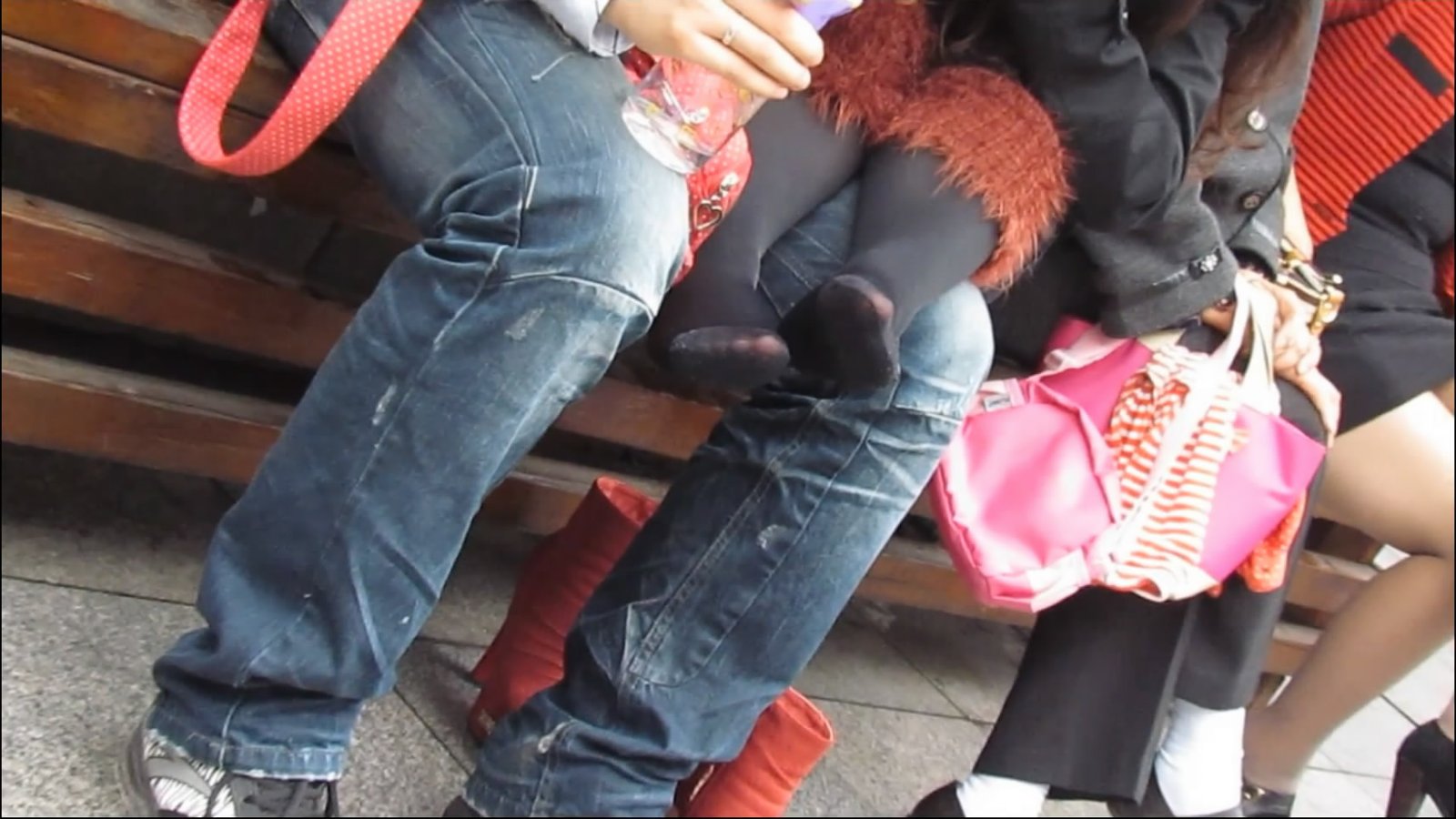 streetsnapnylon[00 02 00][20181202 124751 2]